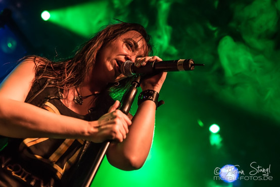 lion-twin-hirsch-nuernberg-16-9-2014_0006