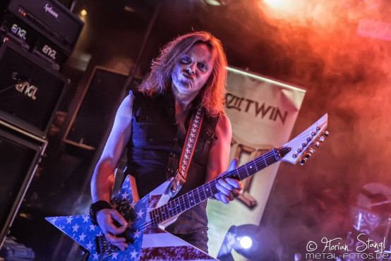 lion-twin-rockfabrik-nuernberg-29-03-2015_0002
