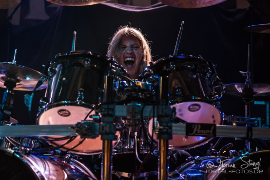majesty-backstage-muenchen-04-10-2013_05