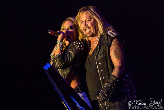 motley-crue-hanns-martin-schleyer-halle-stuttgart-8-11-2015_0014