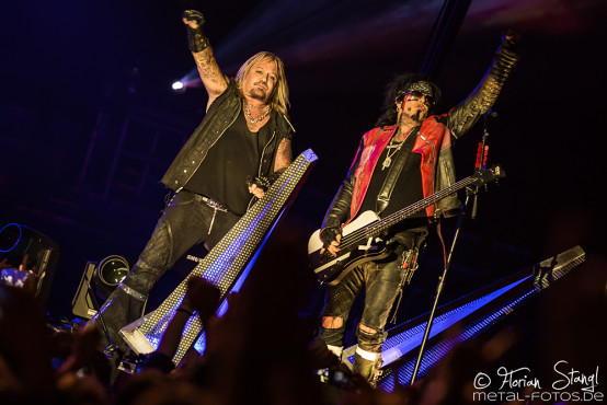 motley-crue-hanns-martin-schleyer-halle-stuttgart-8-11-2015_0021