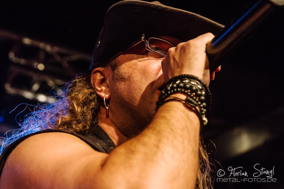 mystic-prophecy-komma-esslingen-08-03-2014_0013