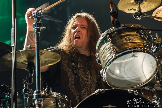 orden-ogan-brose-arena-bamberg-07-02-2015_0004