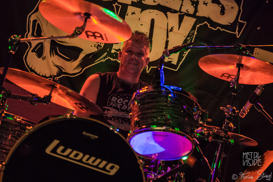 outsiders-joy-hirsch-nuernberg-30-09-2016_0007