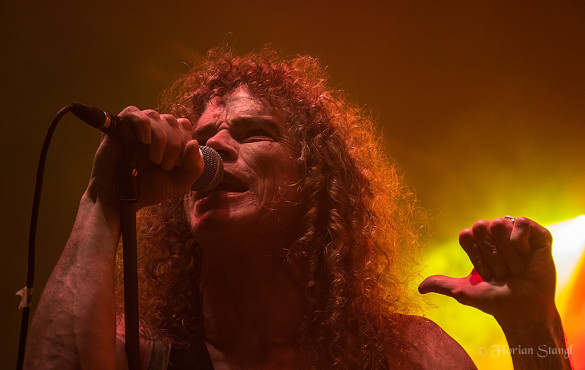 overkill-12-10-2012-musichall-geiselwind-40