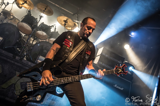 overkill-hirsch-nuernberg-9-11-2014_0013