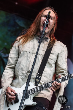 pain-with-full-force-2013-28-06-2013-33