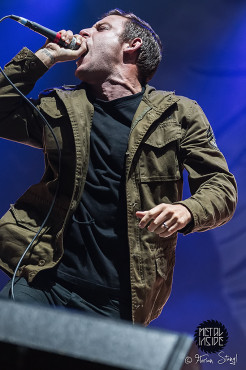 parkway-drive-with-full-force-2013-28-06-2013-29