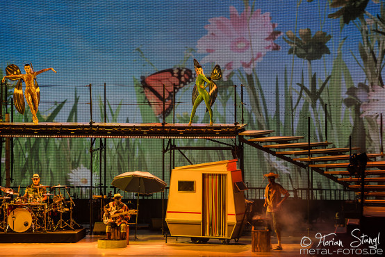 peter-maffay-und-tabaluga-es-lebe-die-freundschaft-arena-nuernberg-25-10-2016_0005