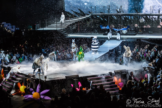 peter-maffay-und-tabaluga-es-lebe-die-freundschaft-arena-nuernberg-25-10-2016_0027