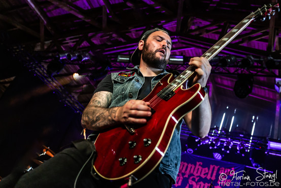 phil-campbell-and-the-bastard-sons-pyraser-classic-rock-night-23-07-2022_0010