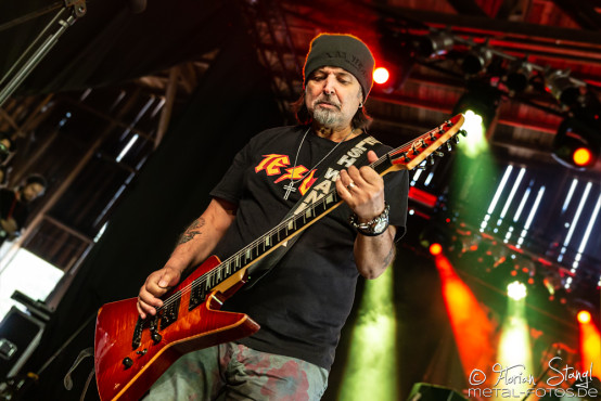 phil-campbell-and-the-bastard-sons-pyraser-classic-rock-night-23-07-2022_0013