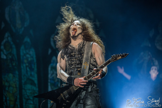 powerwolf-masters-of-rock-11-7-2015_0047