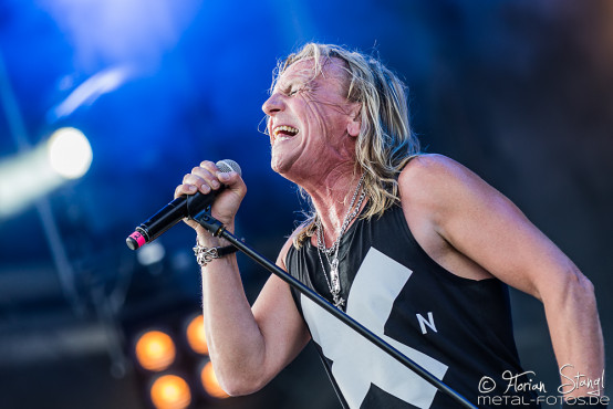 pretty-maids-bang-your-head-18-7-2015_0001