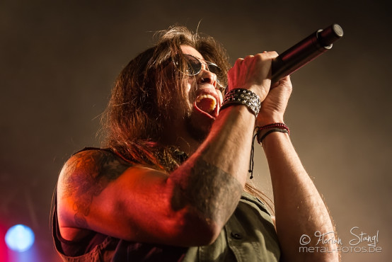 queensryche-theaterfabrik-muenchen-25-10-2013_01