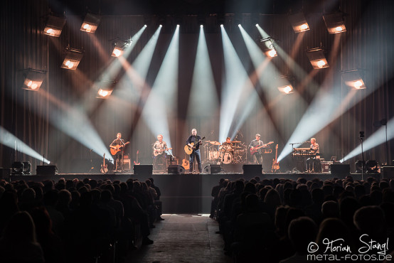 rainhard-fendrich-arena-nuernberg-15-2-2017_0002