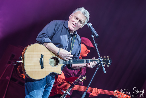 rainhard-fendrich-arena-nuernberg-15-2-2017_0007