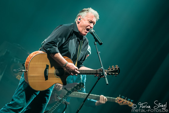 rainhard-fendrich-arena-nuernberg-15-2-2017_0011