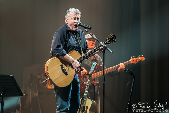 rainhard-fendrich-arena-nuernberg-15-2-2017_0030