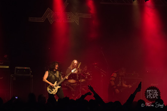 raven-metal-assault-wuerzburg-2-2-2013-15
