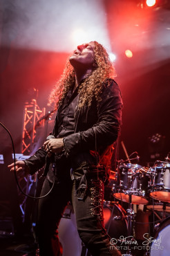 rhapsody-of-fire-loewensaal-nuernberg-16-04-2014_0029