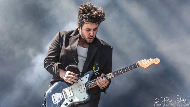 yungblud-rock-im-park-04-06-2023_0003