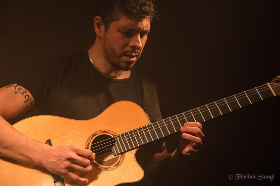 rodrigo-y-gabriela-13-11-2012-theaterfabrik-muenchen-6