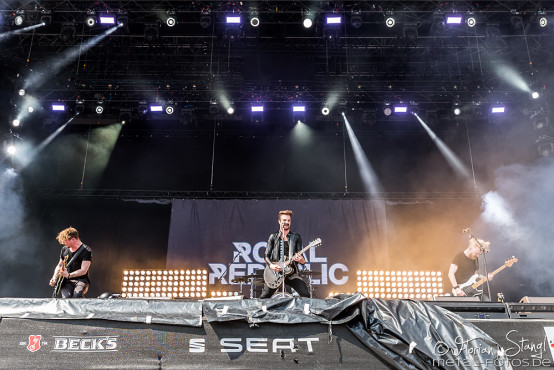 royal-republic-rock-im-park-07-06-2015_0010