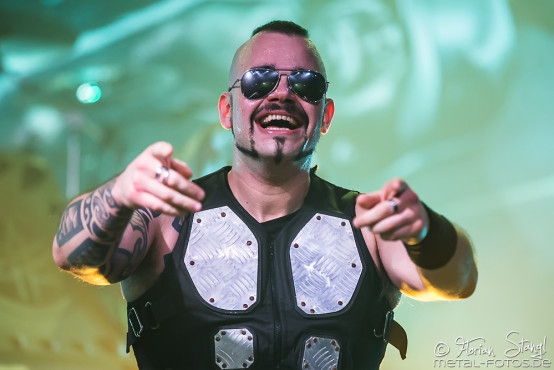 sabaton-eventhalle-geiselwind-10-01-2015_0001