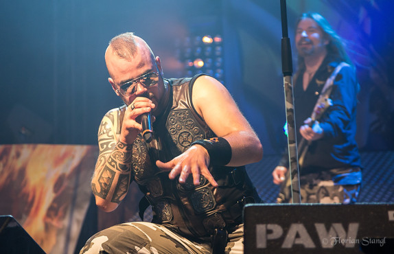 sabaton-21-9-2012-geiselwind-eventhalle-69