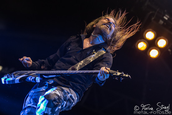 sabaton-bang-your-head-16-7-2015_0004