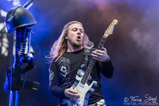 sabaton-bang-your-head-16-7-2015_0034