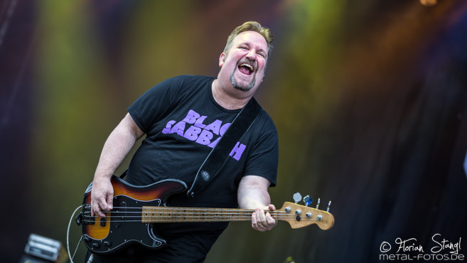 sacred-reich-bang-your-head-2016-15-07-2016_0001