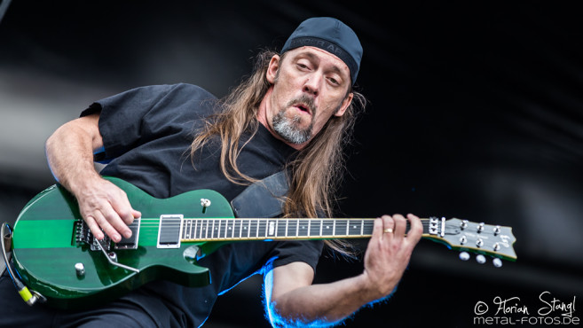 sacred-reich-bang-your-head-2016-15-07-2016_0011