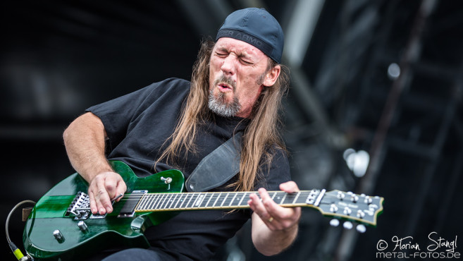 sacred-reich-bang-your-head-2016-15-07-2016_0020