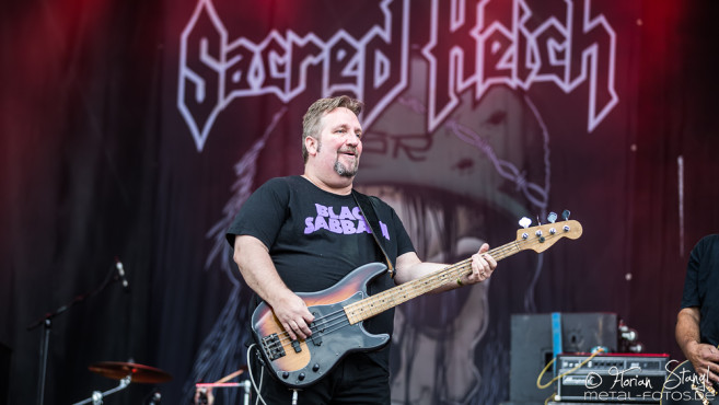 sacred-reich-bang-your-head-2016-15-07-2016_0022