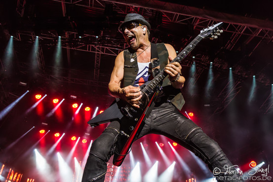 scorpions-schlossplatz-coburg-21-8-2015_0002