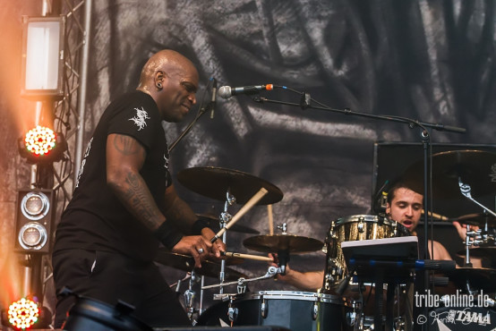 sepultura-out-and-loud-29-5-2014_0009