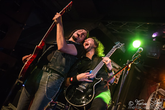 serious-black-rock-for-one-world-05-03-2016_0052