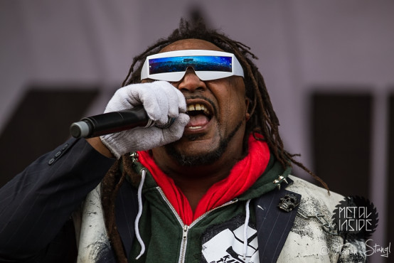 skindred-wff-2014-4-7-2014_0028