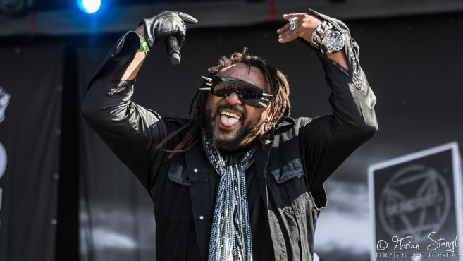 skindred-southside-2016-24-06-2016_0001