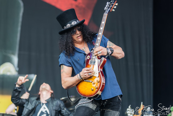 slash-feat-myles-kennedy-rock-im-park-07-06-2015_0016