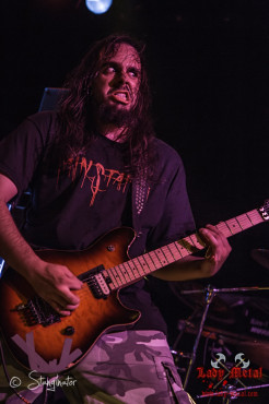 smoke-the-sky-hirsch-nuernberg-13-06-2013-02