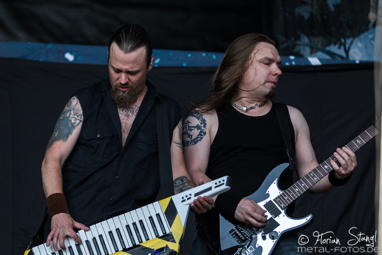 sonata-arctica-masters-of-rock-12-7-2015_0004