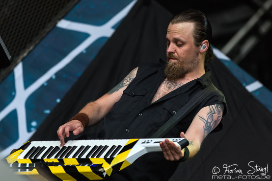 sonata-arctica-masters-of-rock-12-7-2015_0005