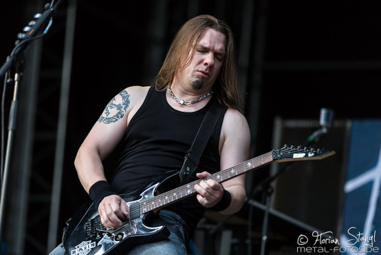 sonata-arctica-masters-of-rock-12-7-2015_0056