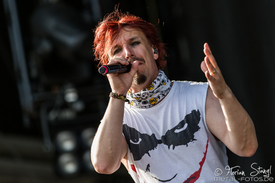 sonata-arctica-bang-your-head-16-7-2015_0025