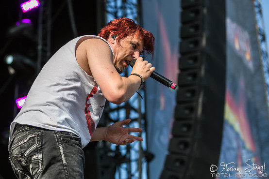 sonata-arctica-bang-your-head-16-7-2015_0047
