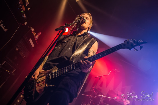 stam1na-hirsch-nuernberg-4-11-2014_0022