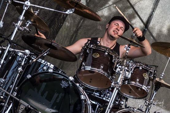 steel-engraved-basinfirefest-28-6-2014_0031